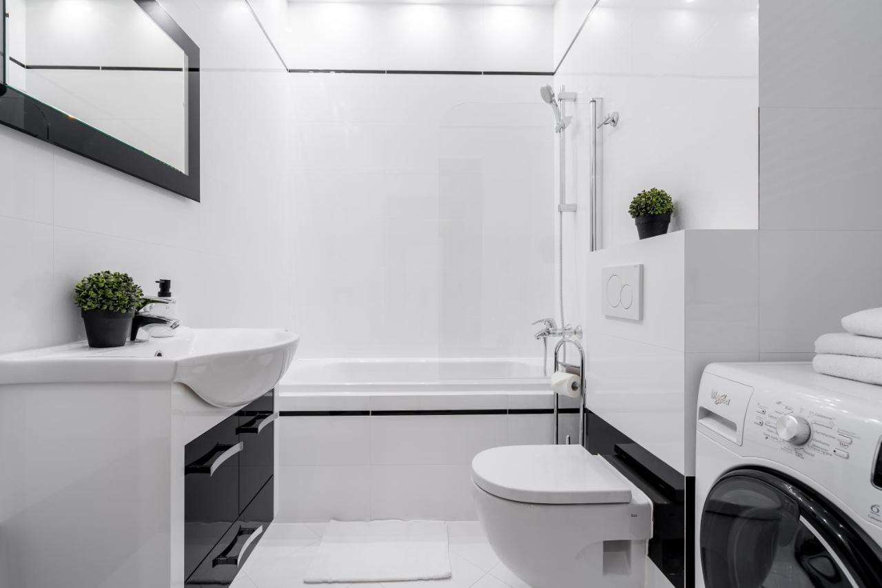 Apartament G11 Z Miejscem Parkingowym Торунь Екстер'єр фото